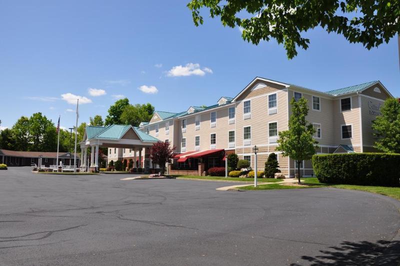 Comfort Inn & Suites Sturbridge-Brimfield Exterior foto